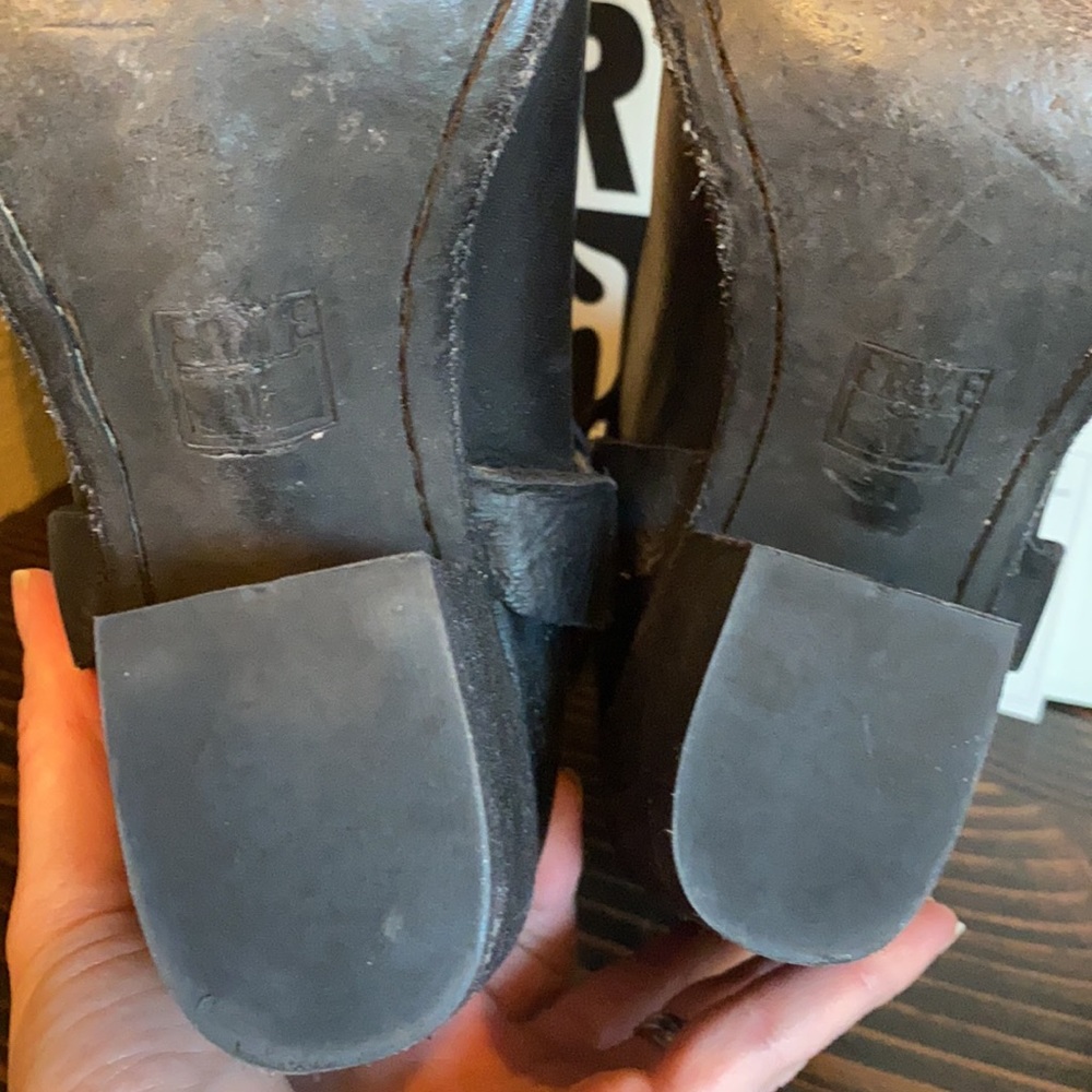 Frye Tabitha Harness Short in Black - Picture 16 of 17